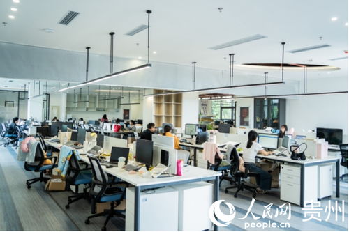 貴州 從“數(shù)據(jù)倉(cāng)庫(kù)”到“數(shù)據(jù)工廠”，商務(wù)信息咨詢(xún)的轉(zhuǎn)型新篇